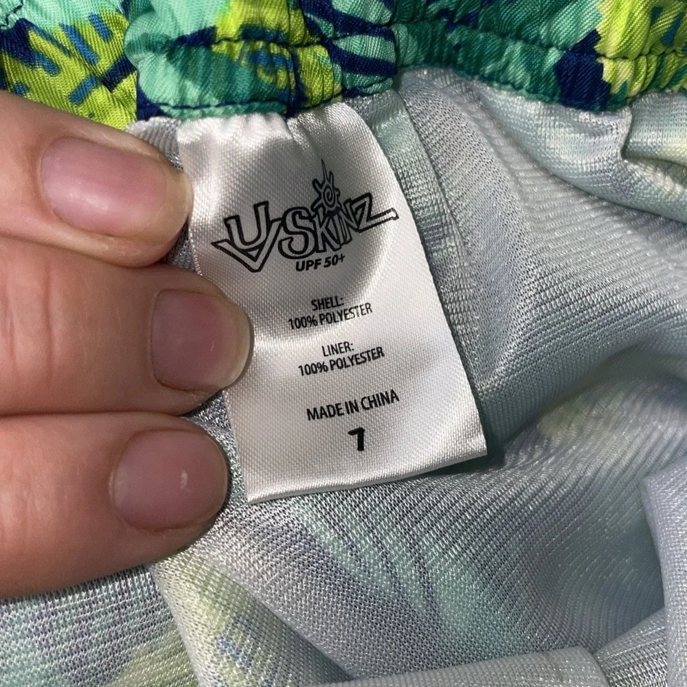 UV Skinz NWT 3 Piece Swim Set Boy 7 Green Crazy Chameleon UPF50 Hat Shirt Shorts